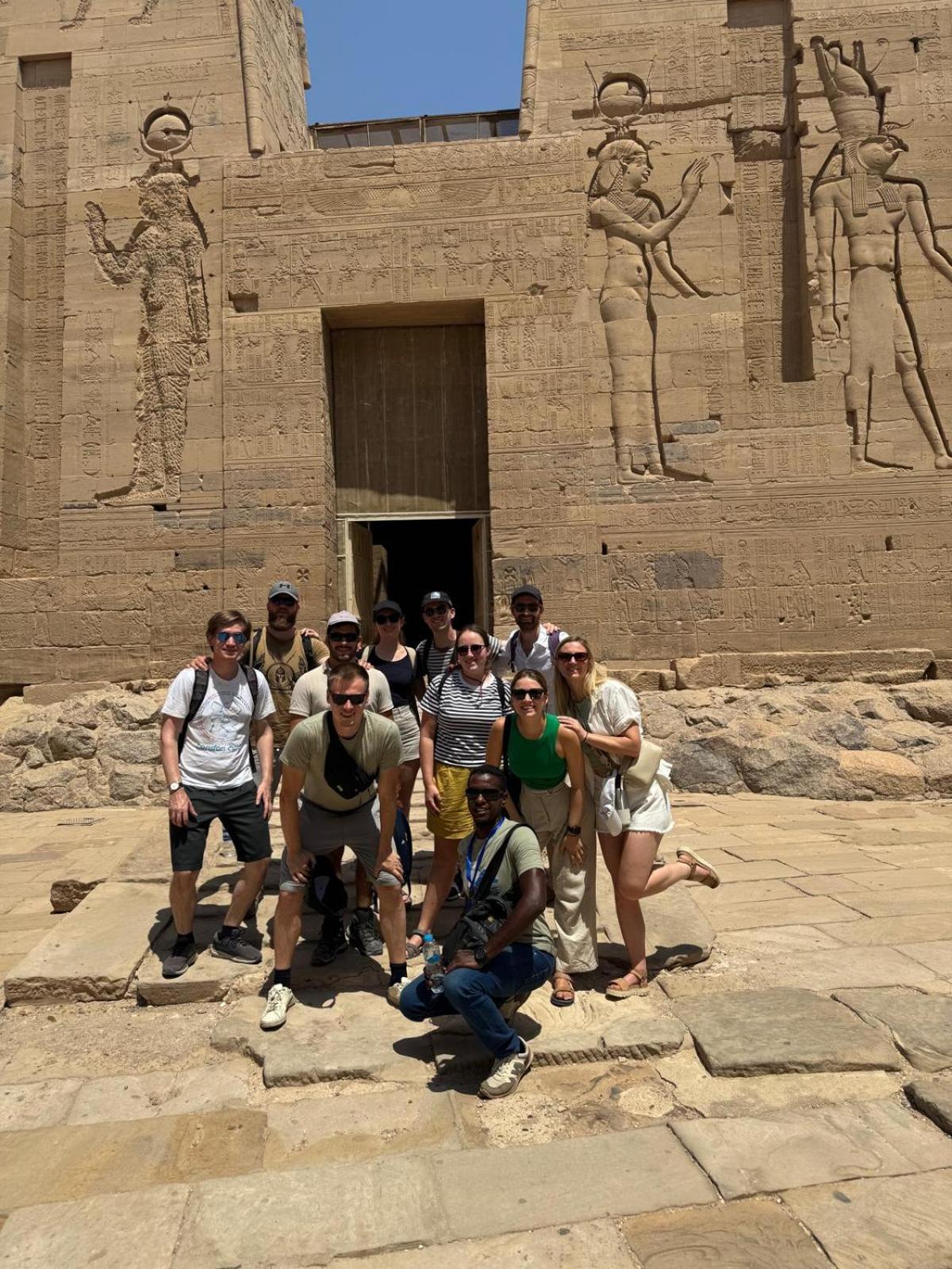 Five Star Nile Cruise From Aswan To Luxor Hotel Bagian luar foto