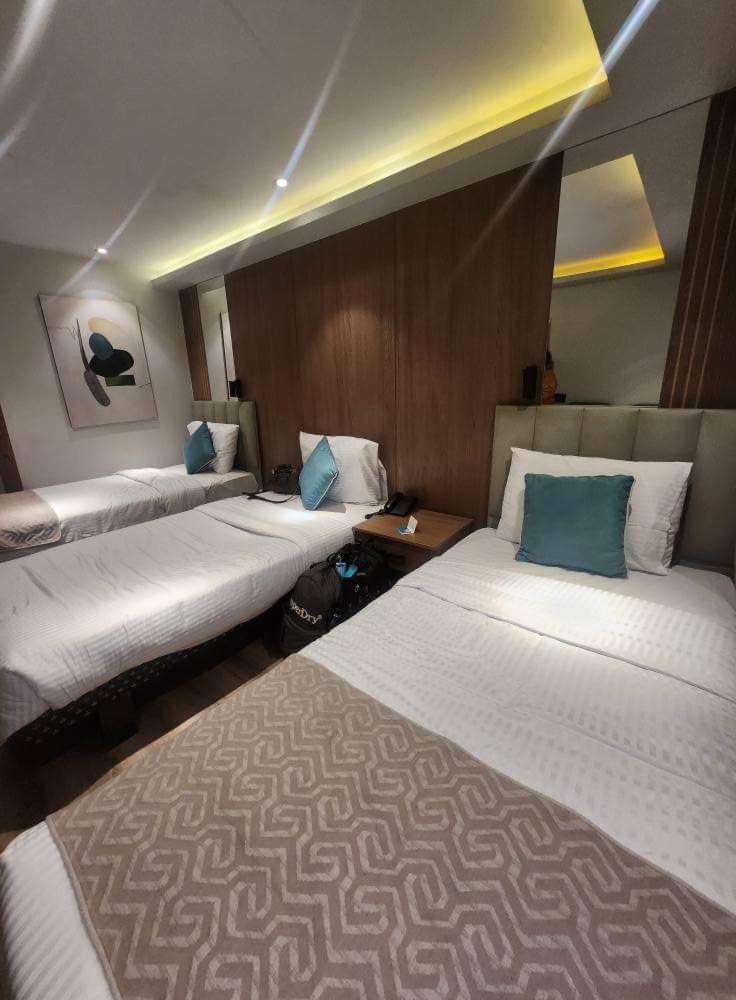 Five Star Nile Cruise From Aswan To Luxor Hotel Bagian luar foto